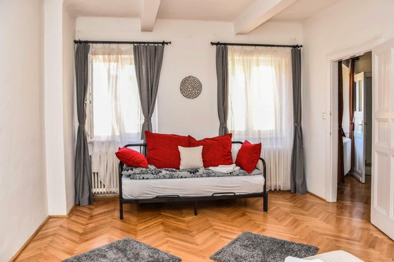 Diamond Astoria Apartments Budapeste Exterior foto